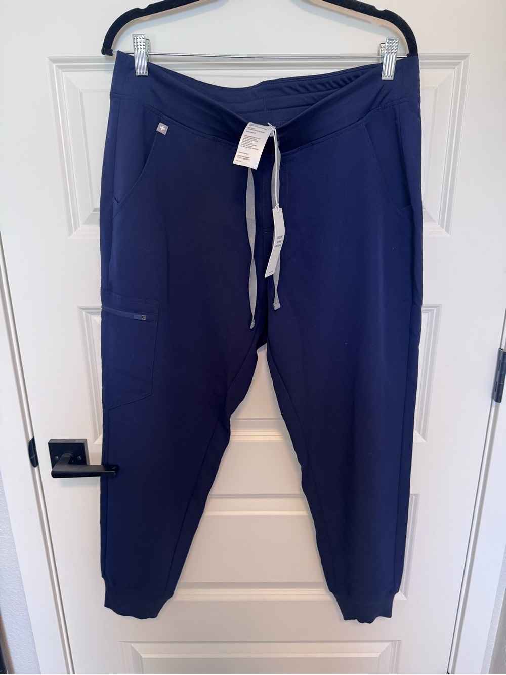 Figs Women’s Zamora Joggers Size L/P NWT